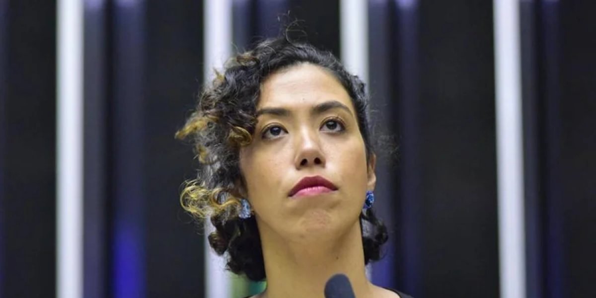 Deputada é acusada de “tomar marido da colega” e confusão marca votação no Congresso