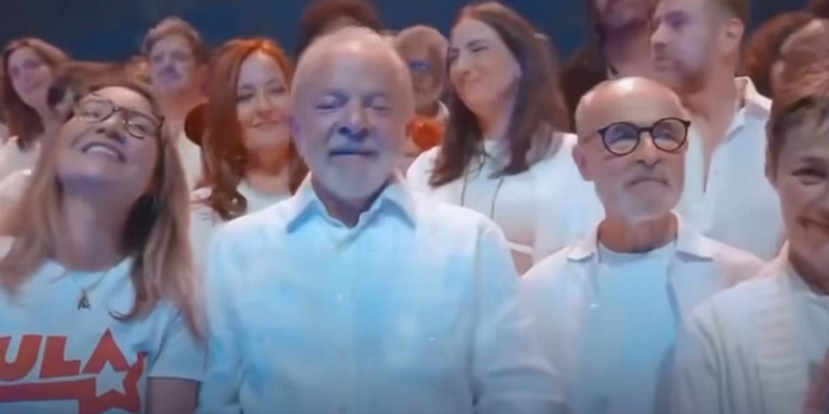 Por meio das redes sociais, Janja publica vídeo com artistas cantando Jingle histórico do PT