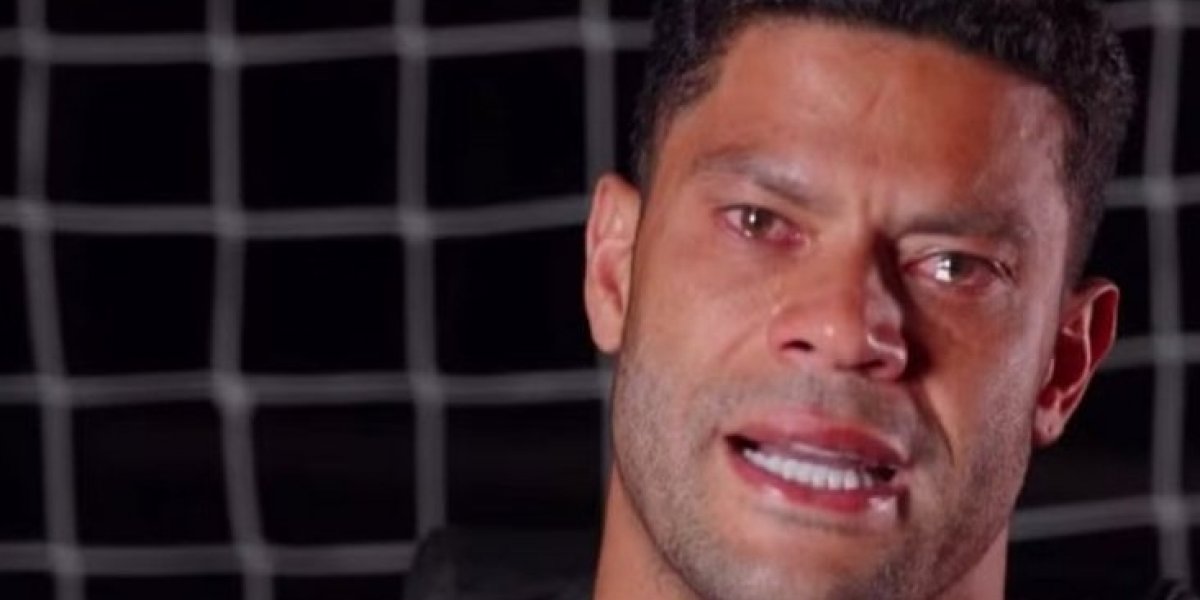 Em vídeo de despedida, Hulk se emociona ao falar sobre o Atlético: 'Nunca me preparei'