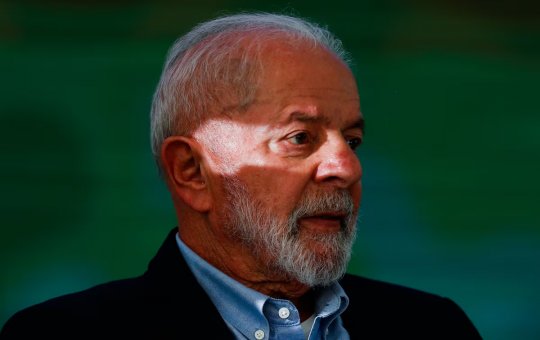 Pesquisa aponta desaprovação de 52% ao governo Lula e aprovação de 42%