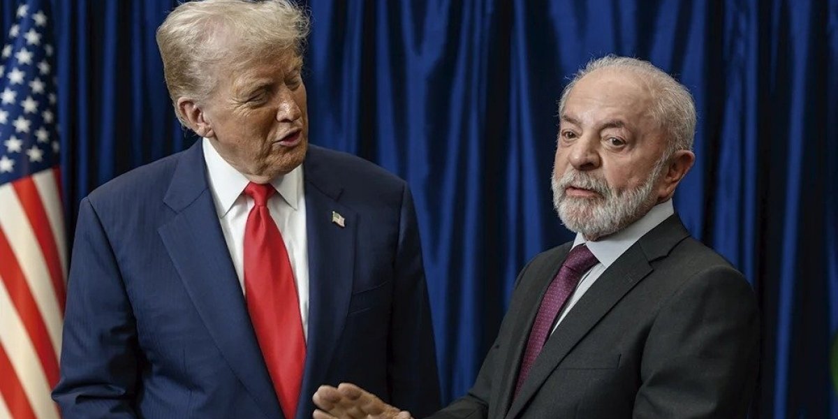 Lula é recebido por Trump na Casa Branca; líderes se cumprimentam antes de reunião