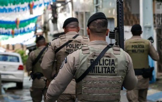 Policial militar é baleado durante operação no bairro de Valéria, em Salvador