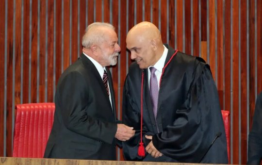 Aliados aconselham Lula a criticar STF para reduzir desgaste político 