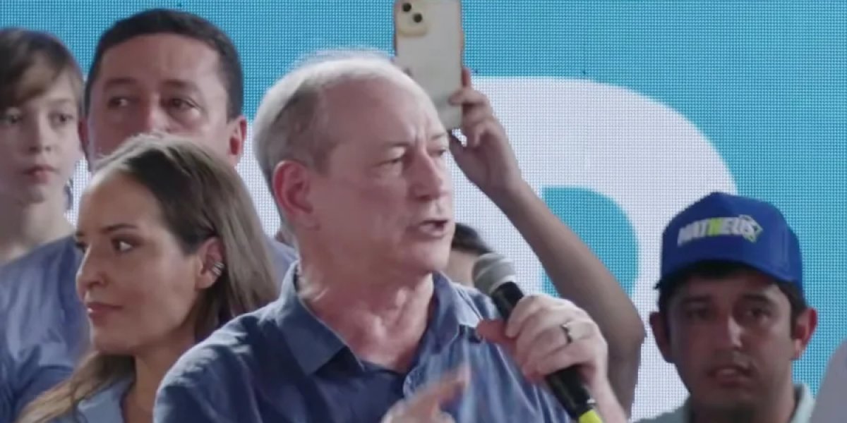 Ciro Gomes comete gafe ao confundir gesto de apoiador com símbolo de facção