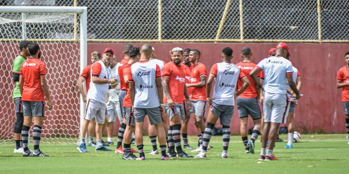 Para se manter vivo na Série B, Vitória enfrenta Avaí nesta sexta (5)