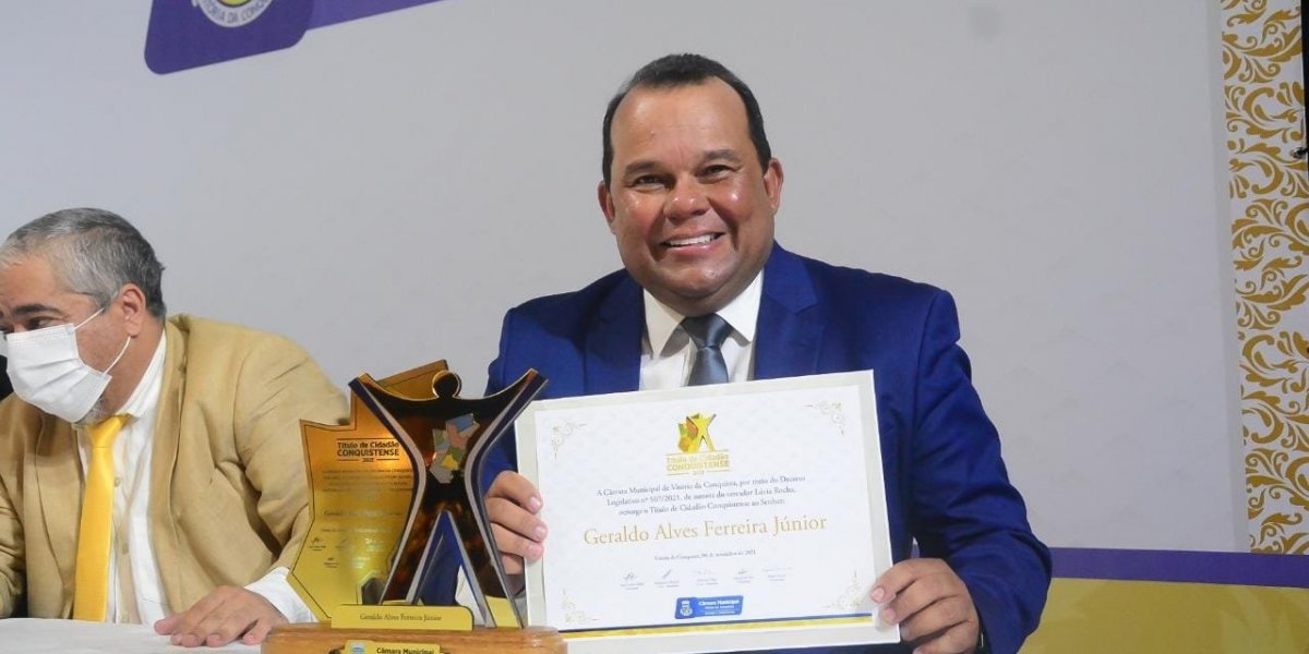 Geraldo Júnior recebe o título de cidadão conquistense em solenidade