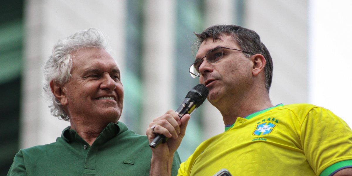 Caiado diz que “político contaminado por Vorcaro” não pode ser presidente
