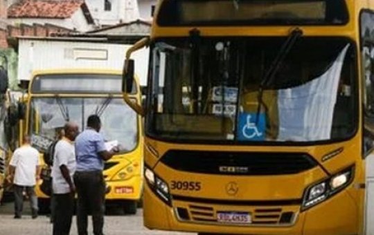 TRT-BA determina funcionamento de 60% da frota de ônibus durante greve dos rodoviários