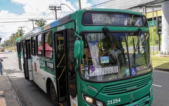 Após oito horas, rodoviários encerram greve em Salvador
