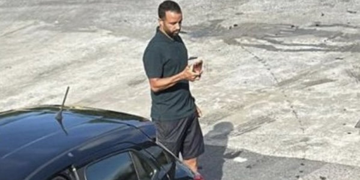 Caio Alexandre, volante do Bahia, se envolve em acidente de carro antes do treino 