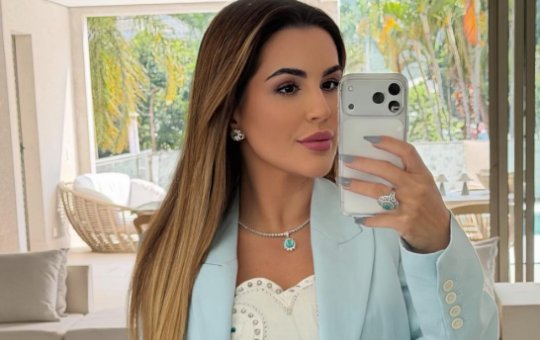 Chuveiro elétrico e reforma na cela; Sindicato denuncia privilégios a Deolane Bezerra