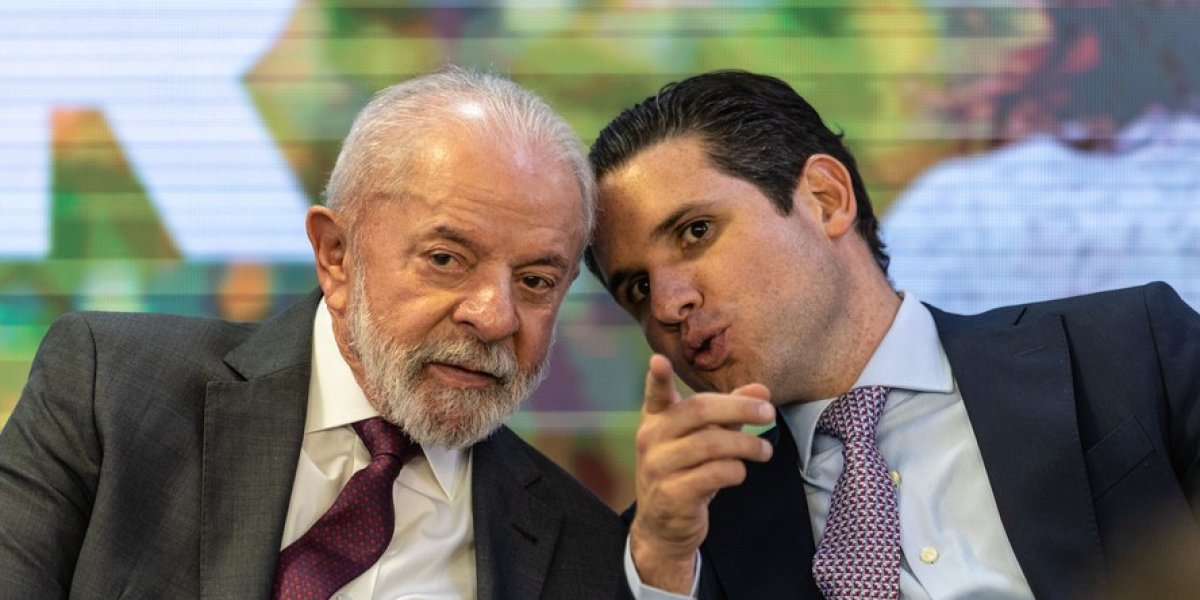 Lula e Hugo Motta discutem PEC que prevê fim da escala 6x1