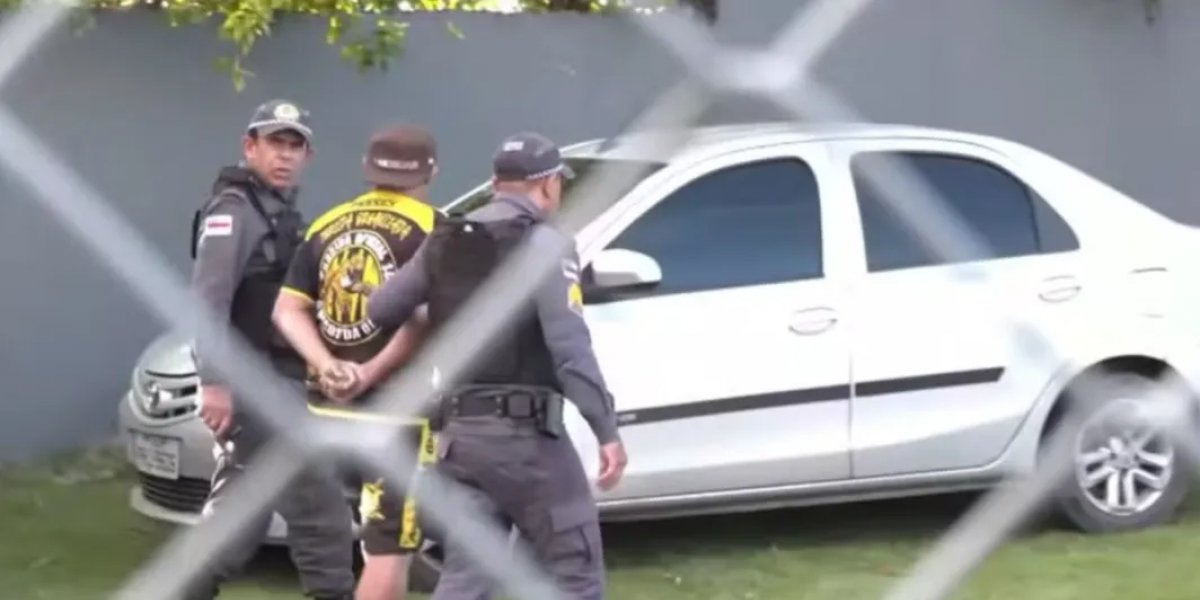 Árbitro aciona protocolo antirracismo e torcedor é detido em partida da Série C