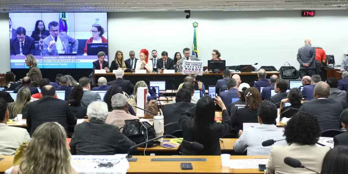 Discussão e Votação do Parecer do Relator do fim da escala 6x1