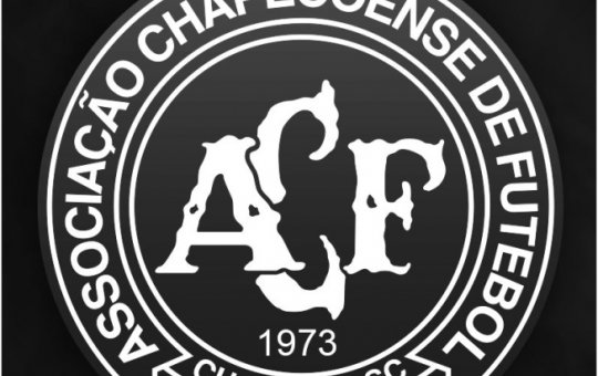 Vítima de tragédia aérea, Chape se solidariza após morte de Marília Mendonça