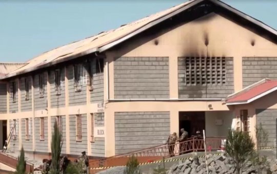 Tragédia no Quênia: incêndio em dormitório de escola mata 16 alunas