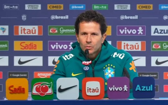 Médico da Seleção Brasileira confirma lesão grau 2 de Neymar na panturrilha e vira dúvida para estreia na Copa