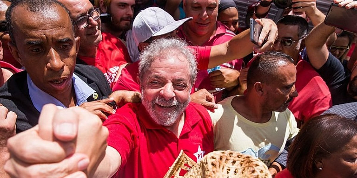 Pesquisa aponta que 51,4% dos brasileiros desaprovam governo Lula