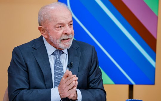 Lula realiza quarta sessão de radioterapia após cirurgia para retirada de câncer de pele