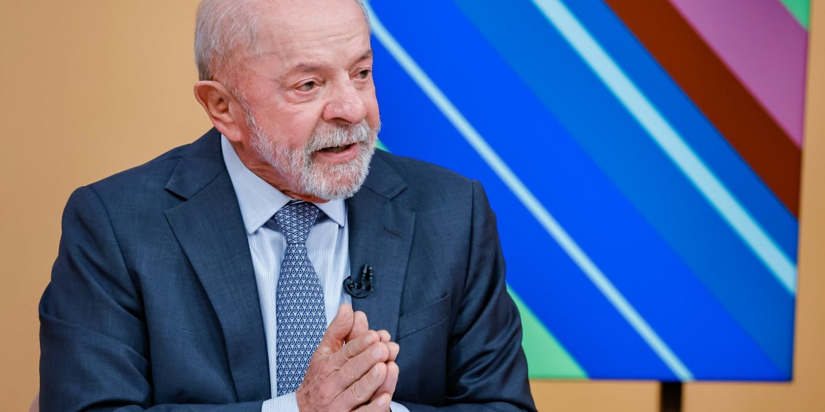 Lula realiza quarta sessão de radioterapia após cirurgia para retirada de câncer de pele