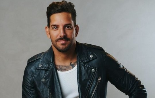 Vocalista da Banda Eva anuncia saída após Carnaval de 2027: “Um novo capítulo”