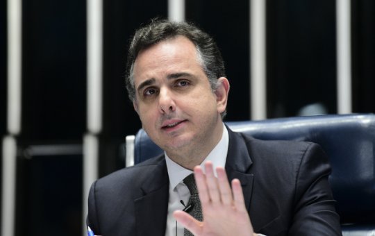Rodrigo Pacheco desiste de campanha para governo de MInas Gerais e abandona carreira política