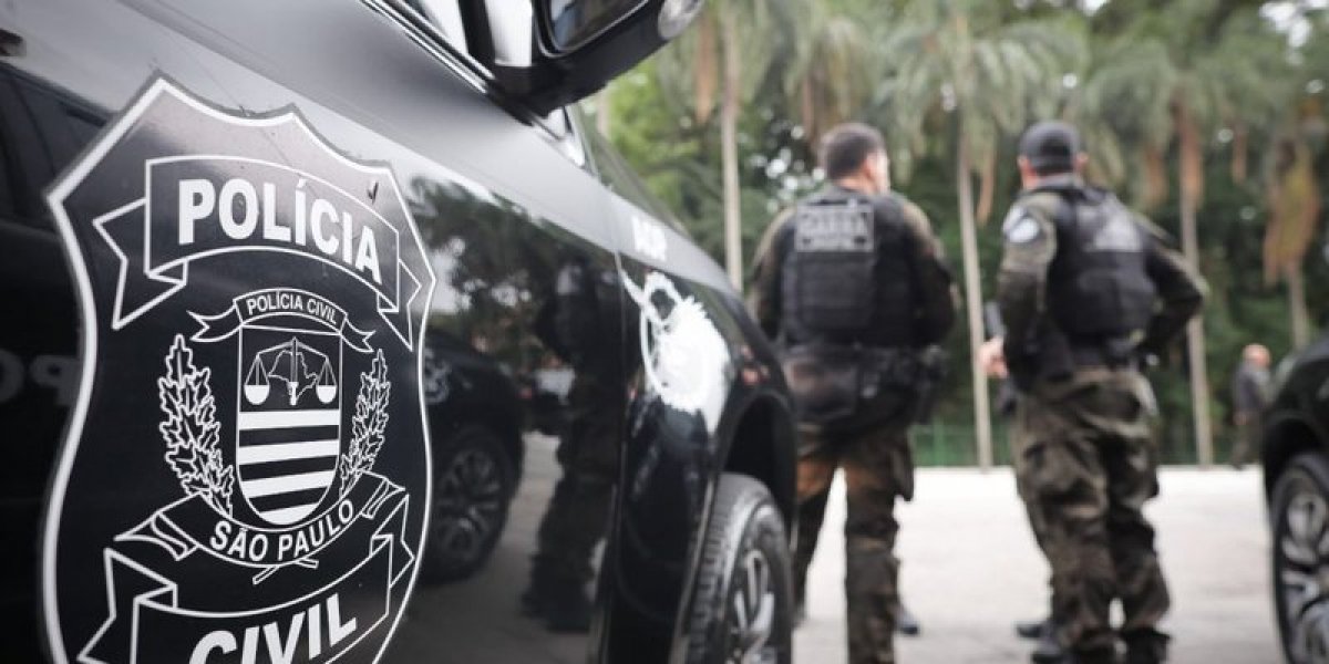 ONG ligada à produtora de filme sobre Bolsonaro é alvo de operação da Polícia Civil
