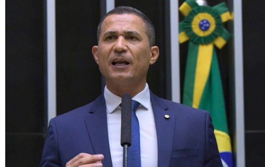 Deputado exonera assessor preso por estupro e agressão contra ex-mulher