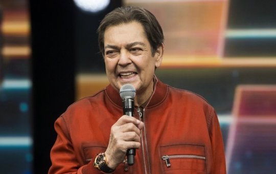 Após uma semana internado, Faustão recebe alta em hospital de São Paulo