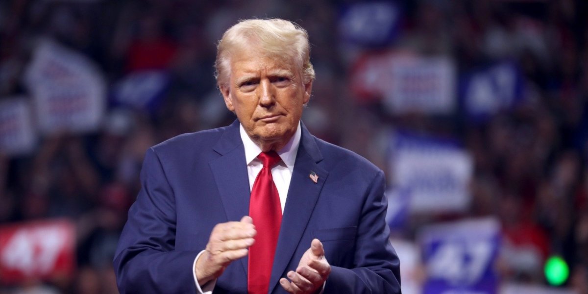 Trump abandona entrevista após ser questionado sobre provas para alegações de fraude eleitoral
