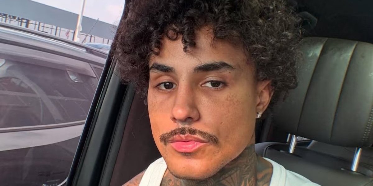 MC Livinho se envolve em confusão após show em Maceió e é escoltado pela polícia