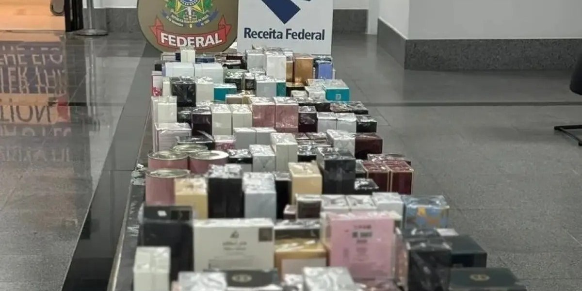 Polícia Federal apreende perfumes importados avaliados em R$ 100 mil no aeroporto de Salvador