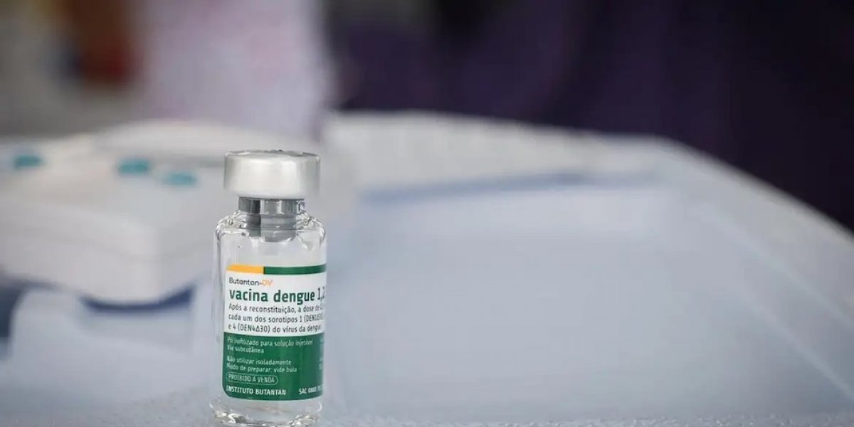 Ministério da Saúde suspende a aplicação da vacina contra a Dengue