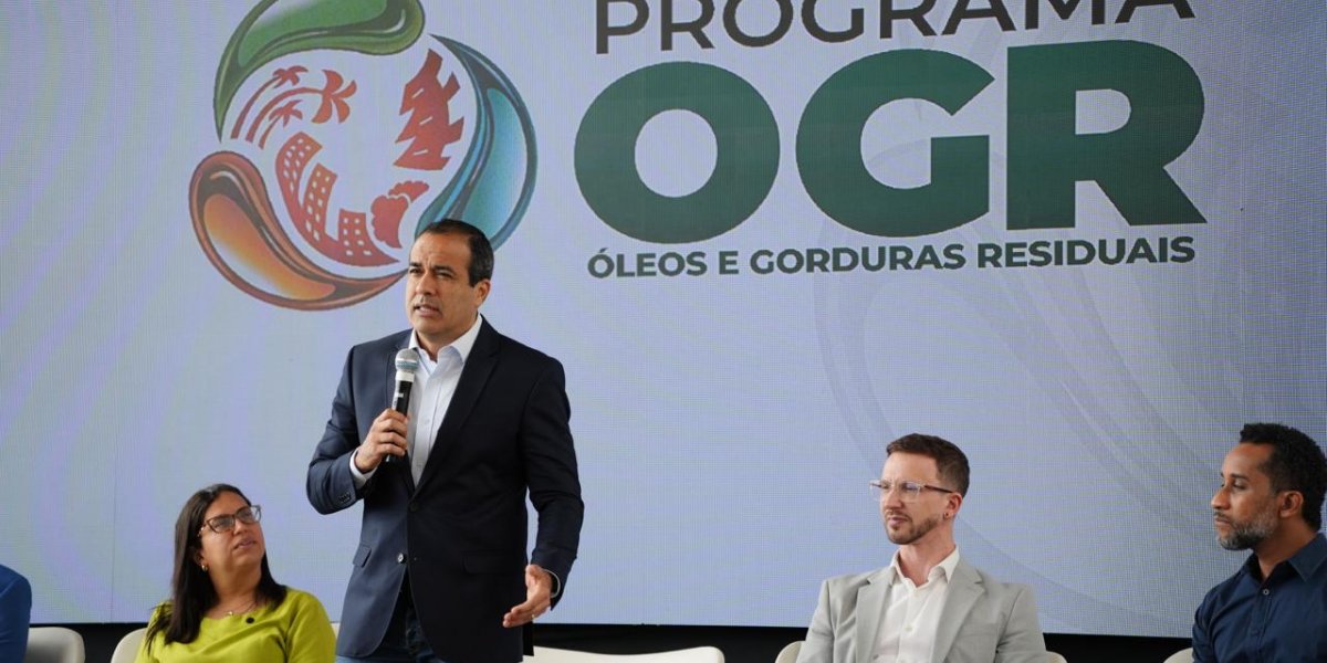 Prefeitura de Salvador e Petrobras lançam programa para transformar óleo usado em biodiesel e gerar renda para cooperativas