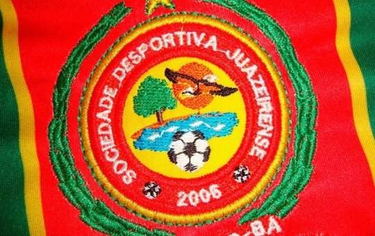 Juazeirense garante vaga na Copa do Brasil após título do Vitória na Copa do Nordeste