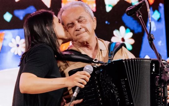 Filha de Flávio José lamenta cancelamento de shows na Bahia e fala em “morte do São João”