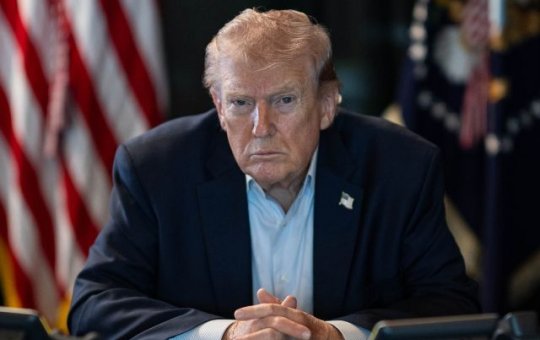 Trump diz que Irã "terá que pagar o preço" após nova troca de ataques com os EUA