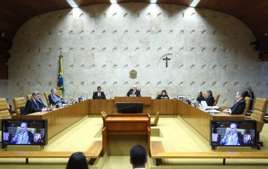 STF retoma julgamento sobre responsabilidade das redes sociais por conteúdos de usuários
