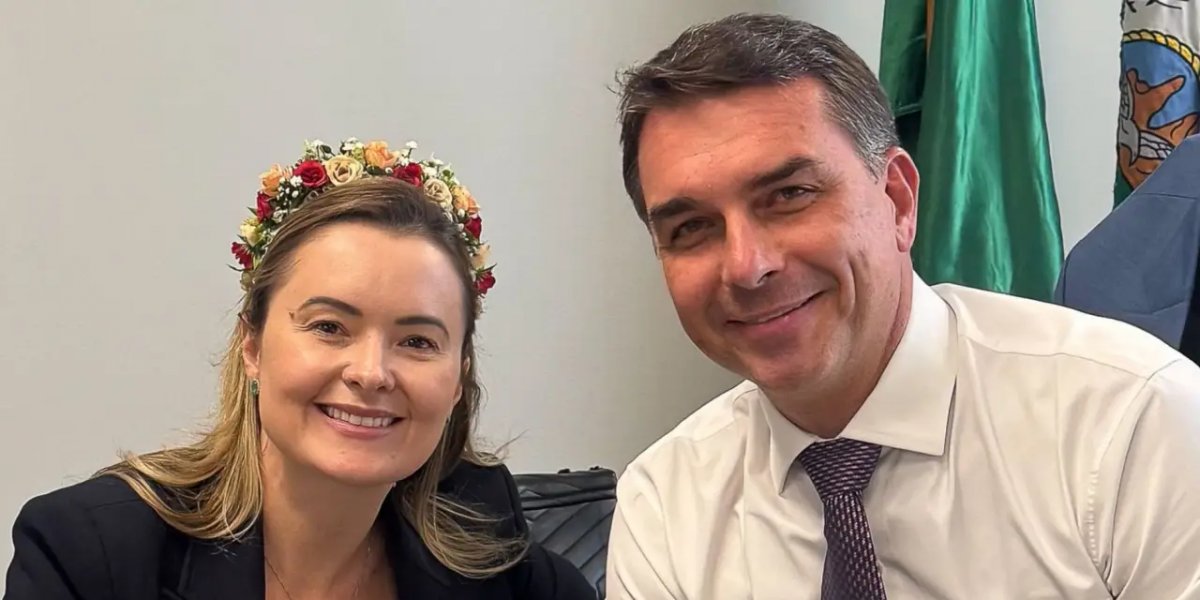 Eduardo Bolsonaro defende o nome de Julia Zanatta como vice em chapa de Flávio