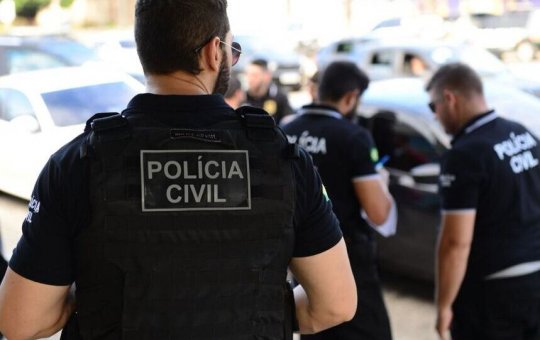 Blogueiro de 20 anos é preso com mochilas cheias de drogas em Cruz das Almas
