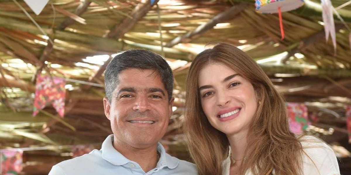 ACM Neto celebra Dia dos Namorados com declaração à esposa nas redes sociais