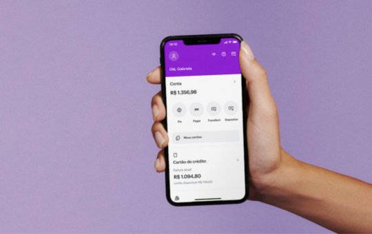 Notificação de encerramento do Nubank assusta clientes nesta sexta-feira, 12. Banco nega fim das atividades