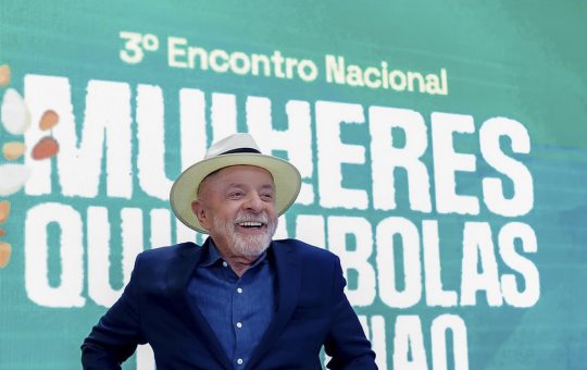 Lula diz ter concluído sessões de radioterapia e afirma estar bem após tratamento