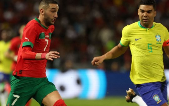 Brasil sai atrás, reage com Vini Jr., mas estreia com empate na Copa