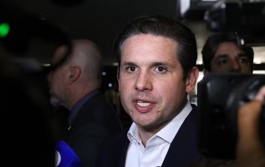 Motta anuncia que Câmara votará nesta semana projeto que equipara misoginia ao crime de racismo