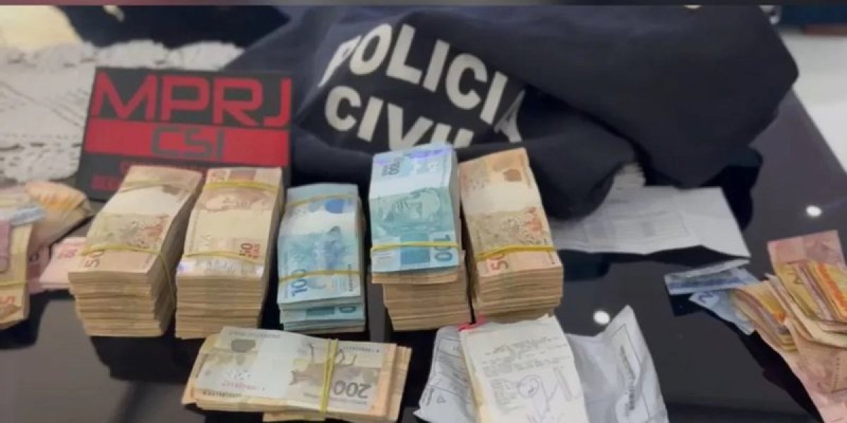 Dinheiro em espécie é apreendido na casa de político alvo de operação policial