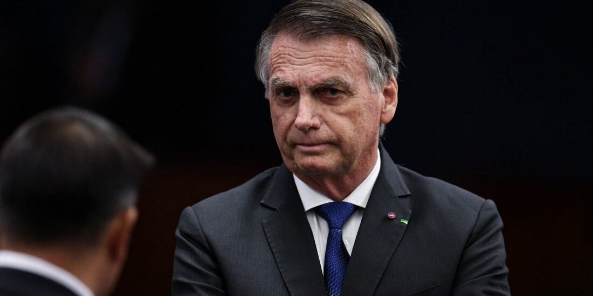 Polícia Civil do DF pede autorização ao STF para ouvir Bolsonaro no caso de arma apreendida