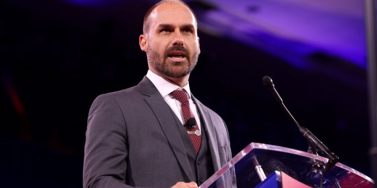 EUA classificam condenação de Eduardo Bolsonaro como “perseguição e manipulação jurídica”