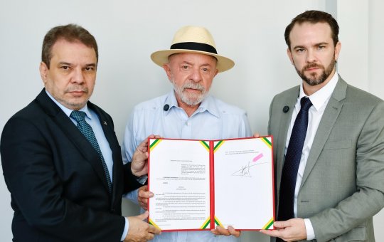 Lula assina decreto para bloquear recursos de bets ilegais e destiná-los à segurança pública