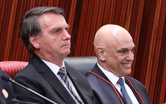 Prazo da prisão domiciliar de Bolsonaro termina e decisão de Moraes é aguardada